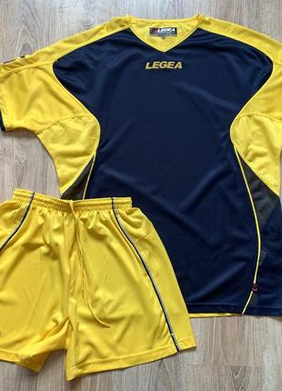 Мужской винтажный беговой комплект легкоатлетический legea