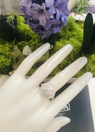 Серебряное кольцо с фианитами zarina3 фото