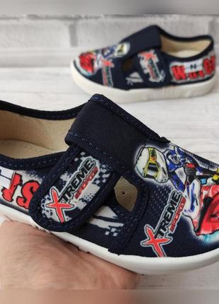 Текстильные тапочки, мокасины для мальчиков