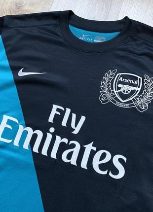 Чоловіча колекційна футбольна джерсі nike arsenal 2011/124 фото