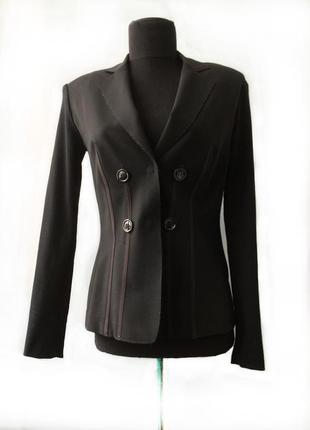 Элегантный пиджак c  шелковой окантовкой,  премиум бренду  marc cain, германия