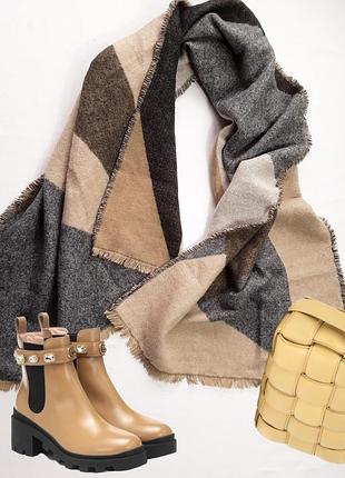 Шикарный теплый шарф zara
