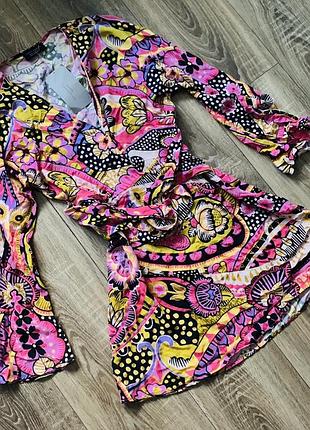 Яркое фирменное женское платье zara