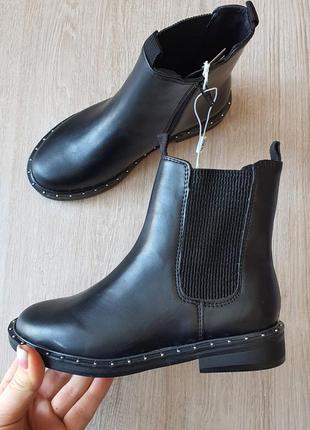 Черевики zara  33, 34р