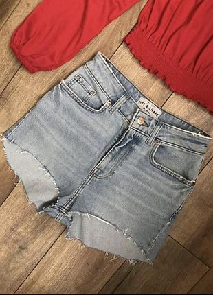 Очень крутые джинсовые шорты высокая посадка пуш ап