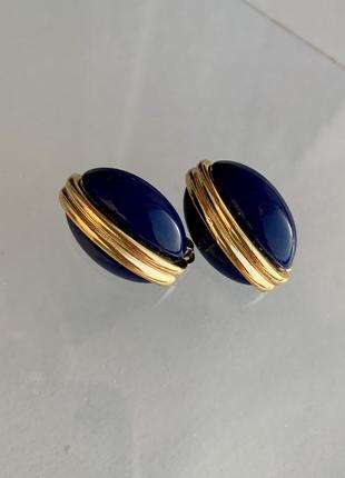 Сша: вінтажні кліпси від trifari