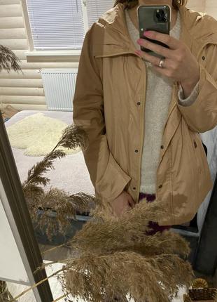 Бежева куртка-вітровка (gerri weber)брендові речі