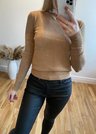Свитерок zara с белым воротником