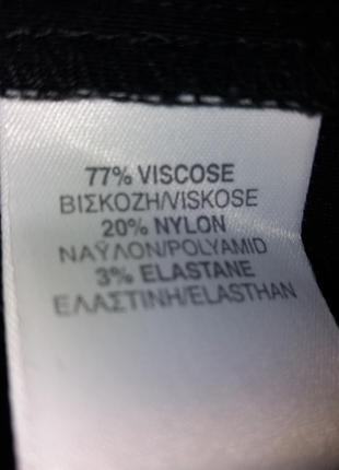 Платье с вышивкой стрейчевое бренда river island p.165 фото