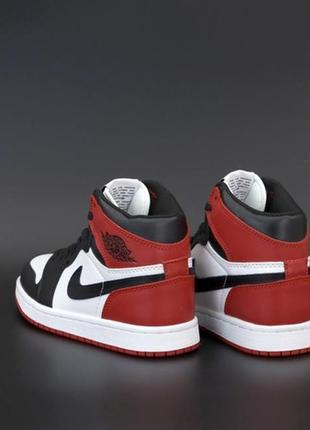 Кросівки nike air jordan retro кроссовки3 фото