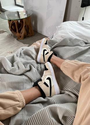 Жіночі кросівки air jordan 1 mid beige black| 36-40.5 фото