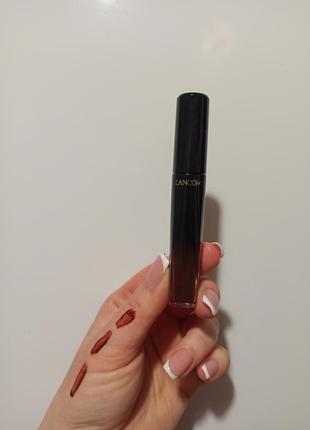 Блеск для губ с лаковым эффектом lancome 296 enchantement