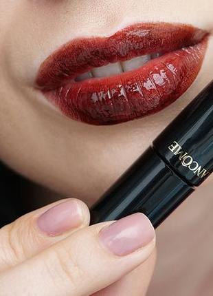 Блеск для губ с лаковым эффектом lancome 296 enchantement