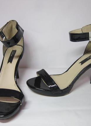 Босоніжки blink голандія р.39, стелька 24.8см