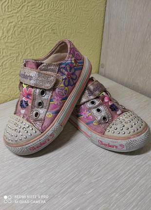 Светящиеся кеды для девочки