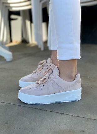 Женские кроссовки nike air force 1 beige