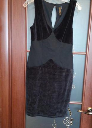 Оригінальне чорне плаття з велюр.вставками 44-46 р. bonprix.