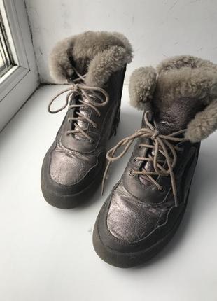 Кожаные ботинки зима