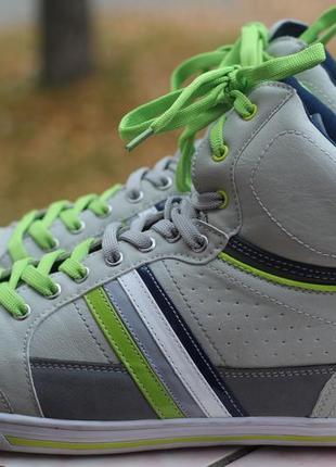 Утеплені кросівки, хайтопы черевики criss cross 45-46