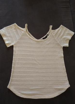 Кофта з відкритими плечима