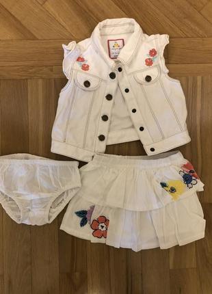 Жилет зі спідницею комплект gymboree 98-104