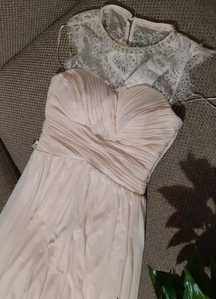 Ніжне вечірнє плаття від lipsy 🌸