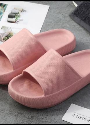 Крутые стильные пляжные шлёпки