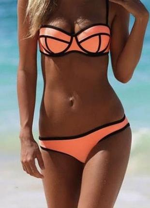 Купальники"triangl",s