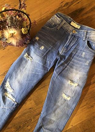 Крутые джинсы