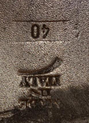Мягкие высокие кожаные сапожки с небольшим отворотом италия 40 р. ( 26,5 см).10 фото