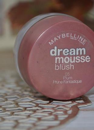 Фирменные румяна крем мусс maybelline dream mousse blush soft plum оригинал3 фото