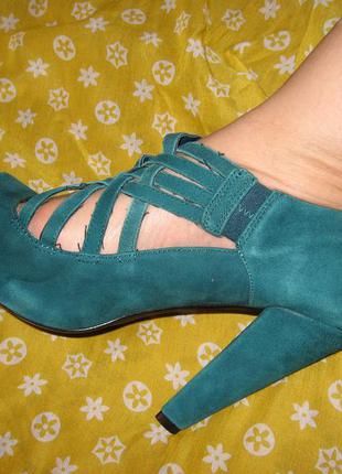 Туфлі р. 39 великобританія нат.замша