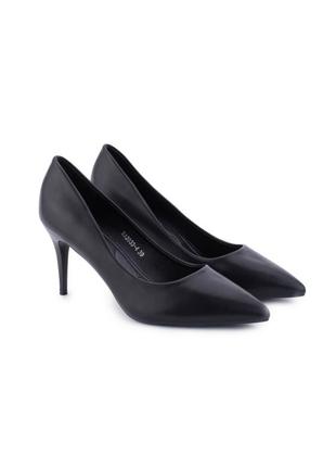 Стильні чорні класичні туфлі на шпильці класичні
