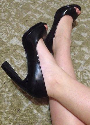 Туфли, босоножки