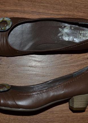 Р. 39 - 26 см. оригинал-smh shoes. туфли, балетки на каблучке, фирменные.