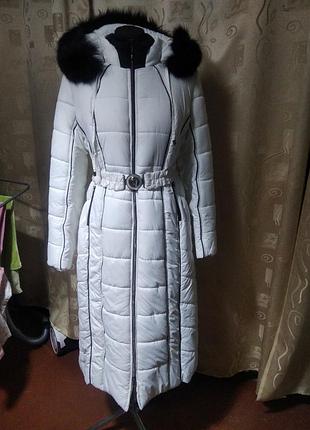 Зимнее белое длинное тёплое пальто