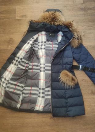 Женская зимняя курточка пуховик с шикарным мехом енот5 фото