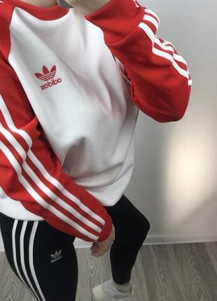 Свитшот adidas оригинал4 фото