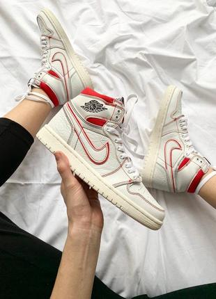 Женские стильные весенние кроссовки nike air jordan 1 retro high ‘university red’7 фото