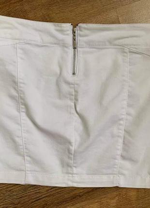 Джинсовая белая юбка тм «bershka» р.s/36/89 фото
