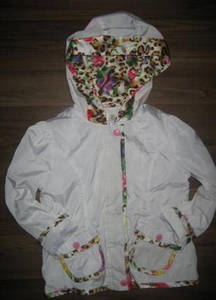 Продам куртку вітровку на дівчинку