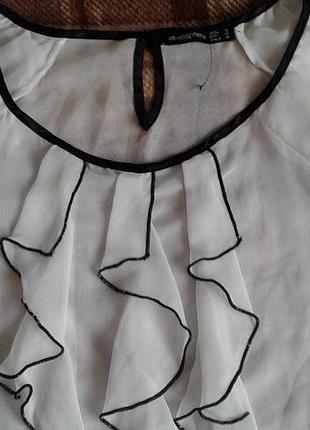 Шифоновая блузочка  от известного бренда atmosphere.