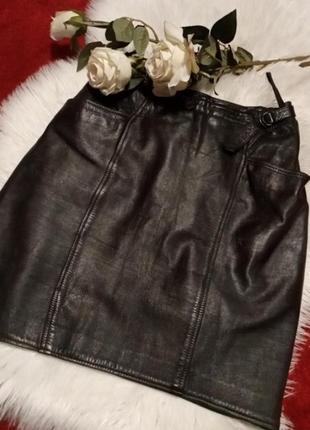 Шкіряна спідниця