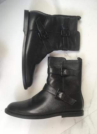 Чоботи весняні осінні шкіряні ann demeulemeester