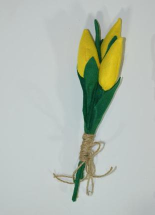 Тюльпани в стилі тільда