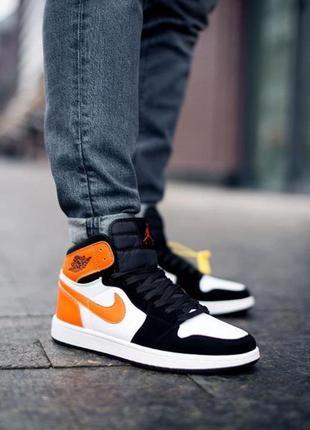 Чоловічі кросівки nike air jordan 1 retro black/white/orange2 фото