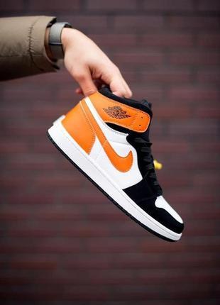 Чоловічі кросівки nike air jordan 1 retro black/white/orange8 фото