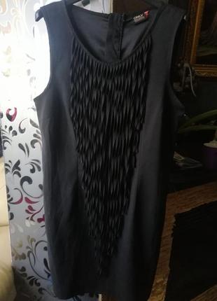 Платье красивое черное с бахрамой ррм-л