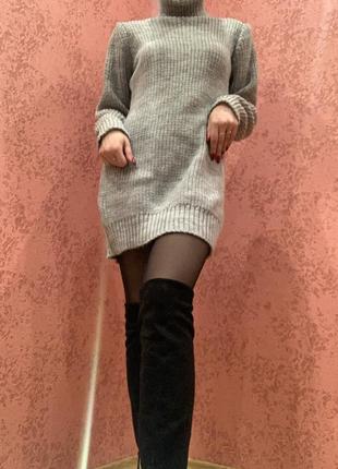 Стильное  вязанное  платье