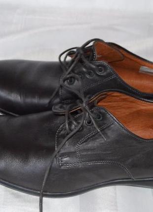 Туфлі черевички шкіряні studio розмір 40,туфли размер 40